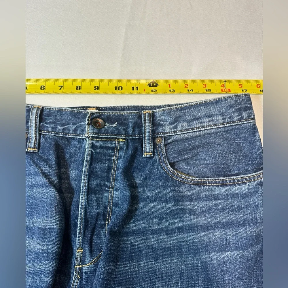 Todd Snyder Blue Straight Fit Jeans with Subtle Fading